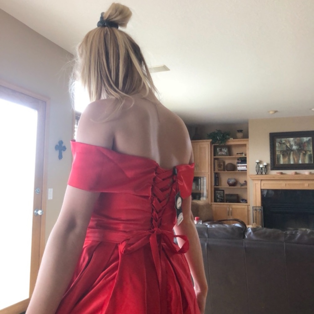 Red Prom Dress - Picture 5 of 7